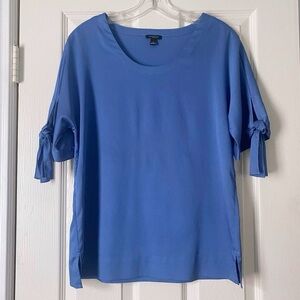 Ann Taylor Flowy Blue Blouse Tee with Short Tie Sleeves size S